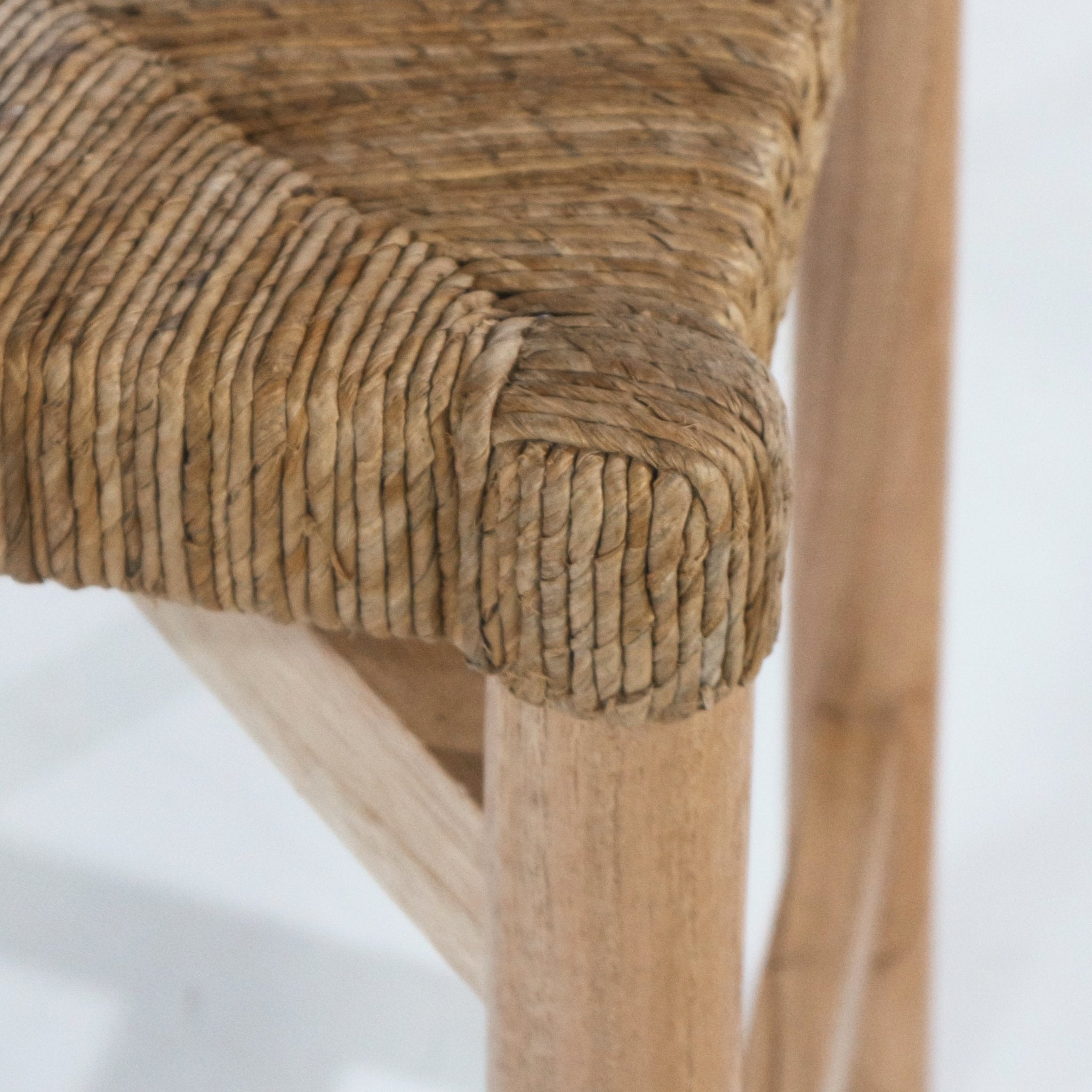 Sarande Counter Stool In Teak And Seagrass - NUEMA